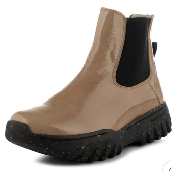 NIB Women’s Woden Elena Patent Boots EU 39